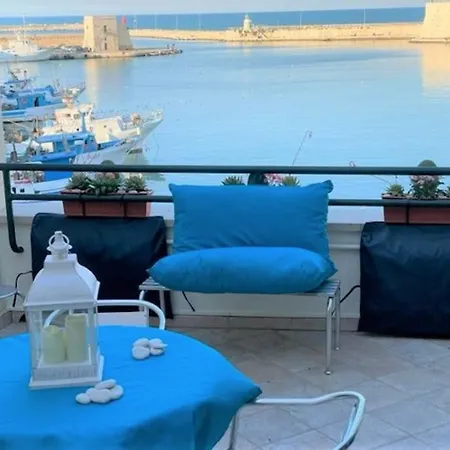Emozioni Dal Porto Apartment Trani Exterior photo