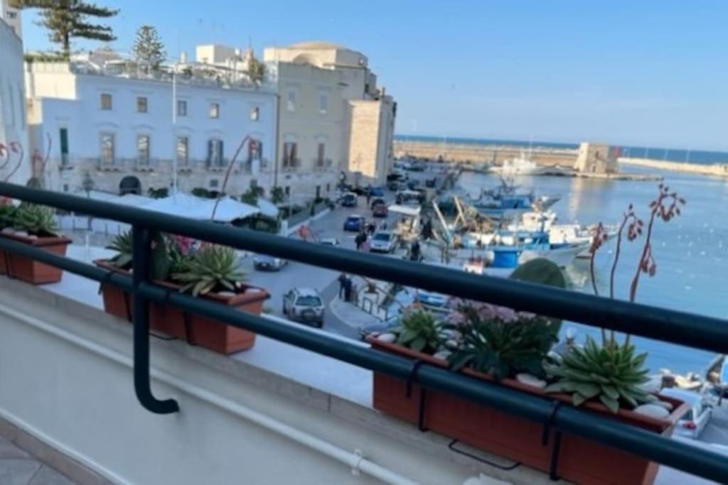 Emozioni Dal Porto * Trani